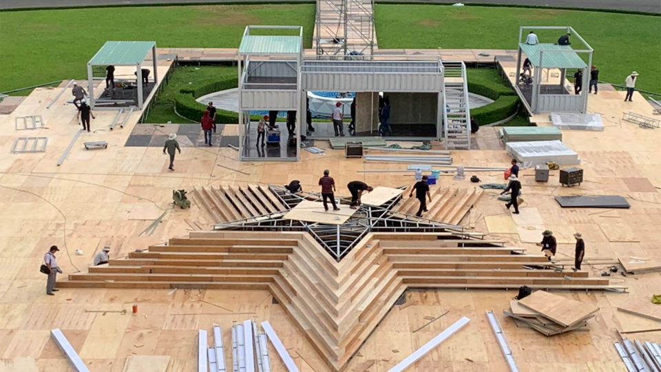 Lu-Nhac-Thi-Cong-Du-An